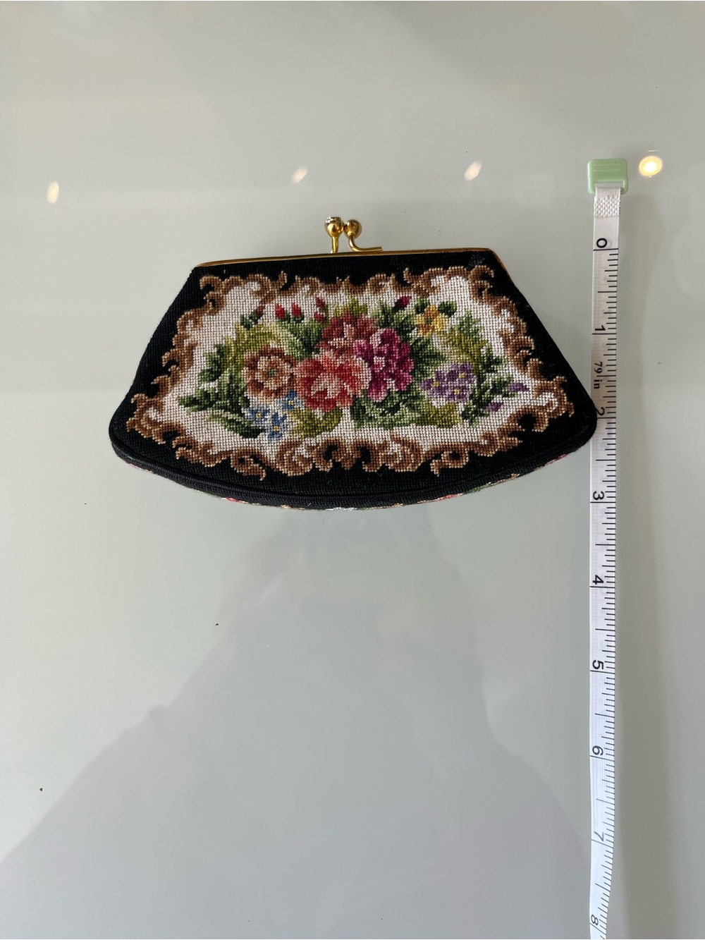 Vintage 1930’s Petit-Point Tapestry Handbag with Matching Coin Purse - Picture 9 of 11
